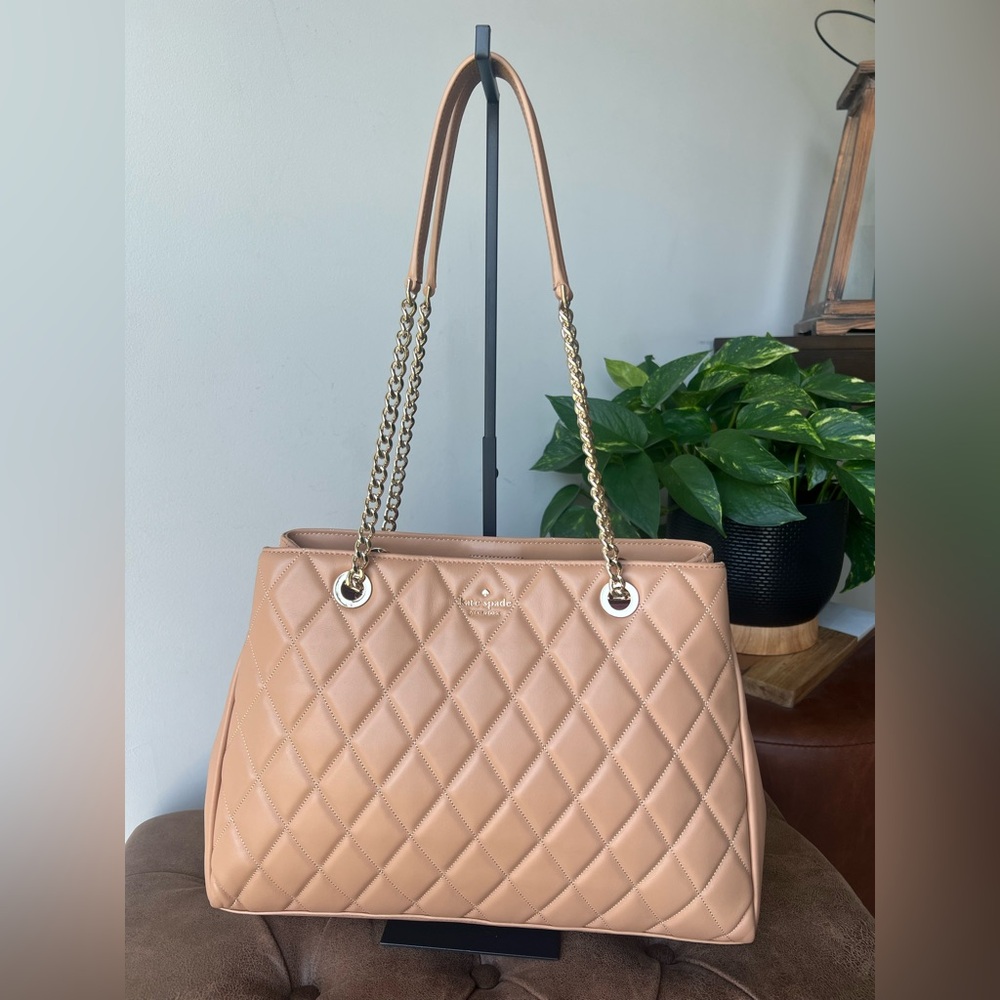 Kate Spade New York Carey Quilted Tote in Tiramisu Mousse